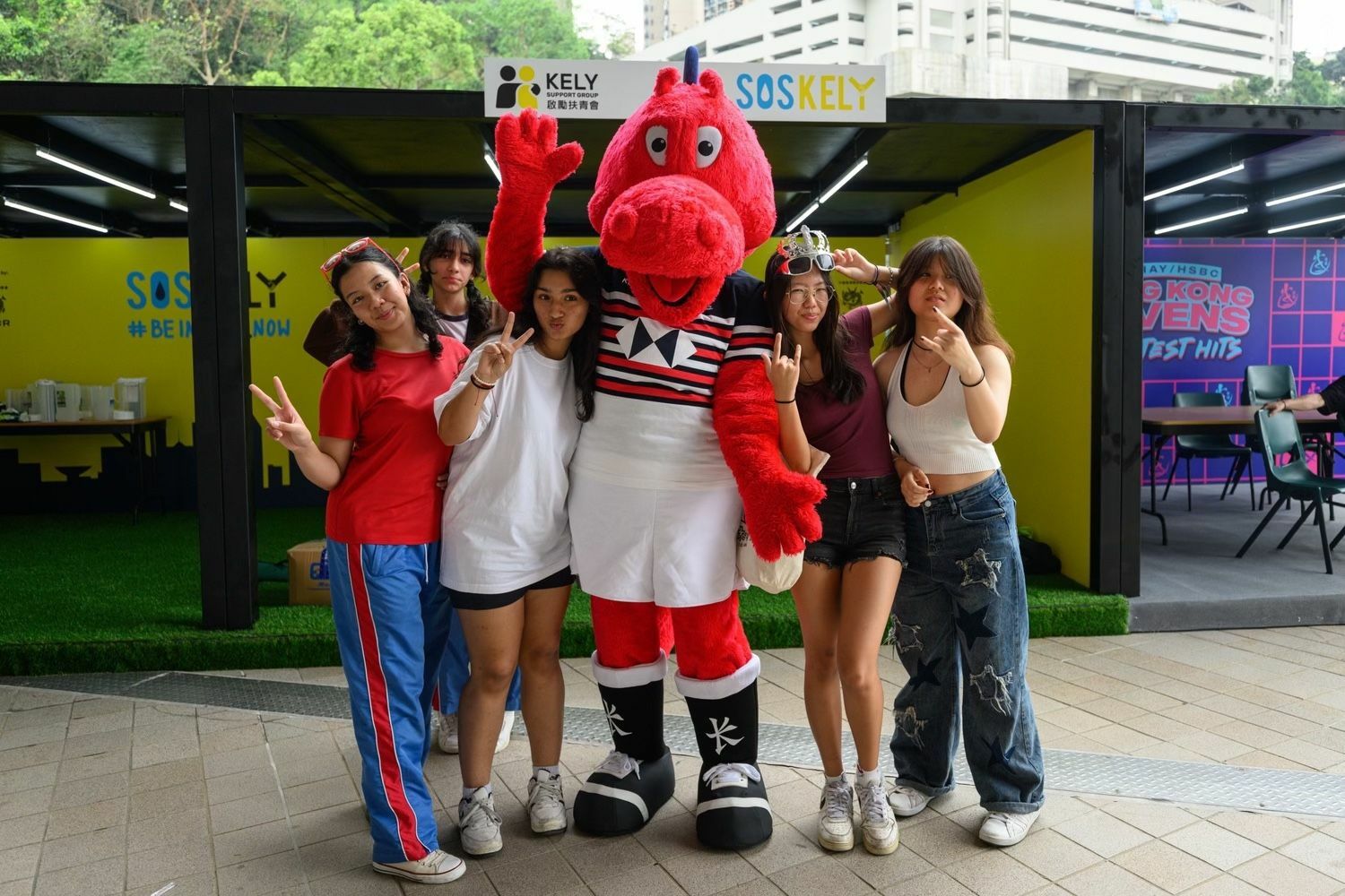 FAN VILLAGE, STARS AND MUCH MORE AT THE CATHAY/HSBC HONG KONG SEVENS 2025