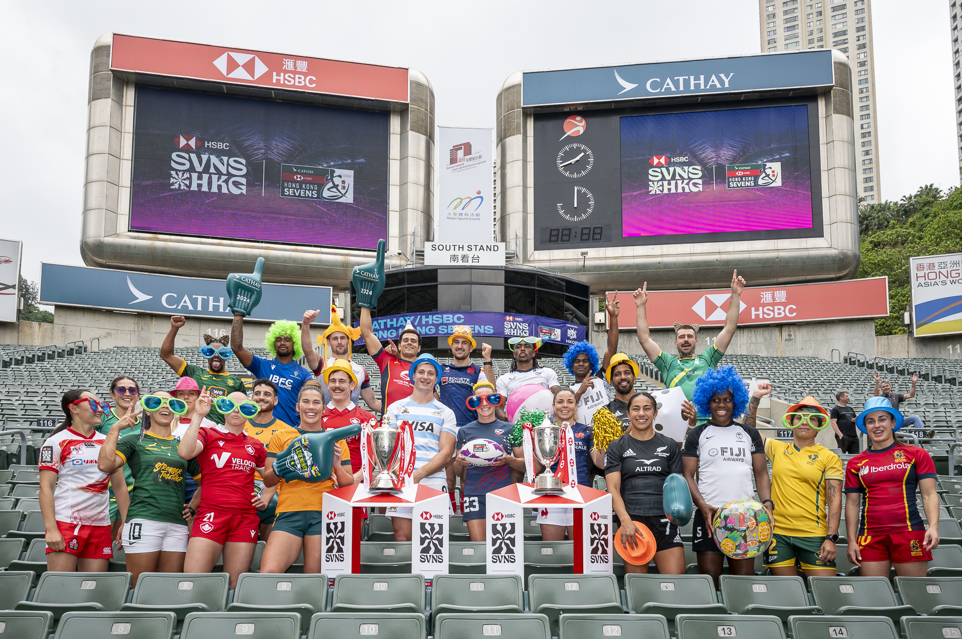 30 Captains Salute 30 years of Sevens in the Stadium as kick off of Cathay/HSBC Hong Kong Sevens 2024